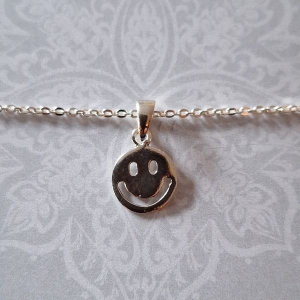 Sterling Silver Smiling Emoji Fine Bracelet