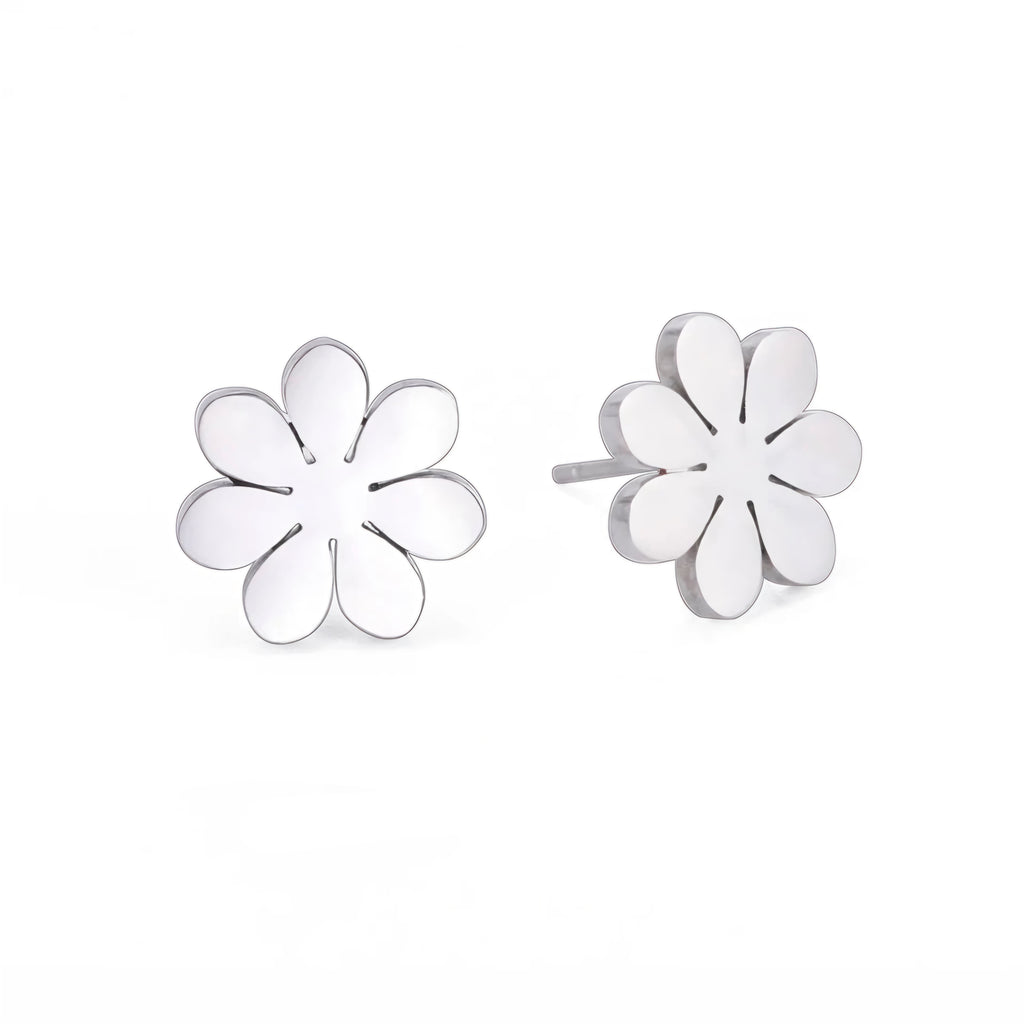 Daisy Stud Earrings