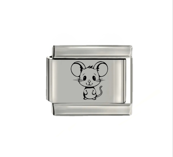 Cute Mouse Engraved Link Charm