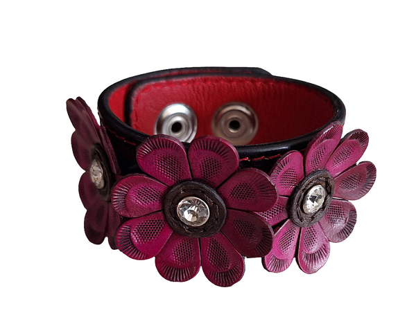 Genuine Leather 3 Daisy Cuff Bracelet